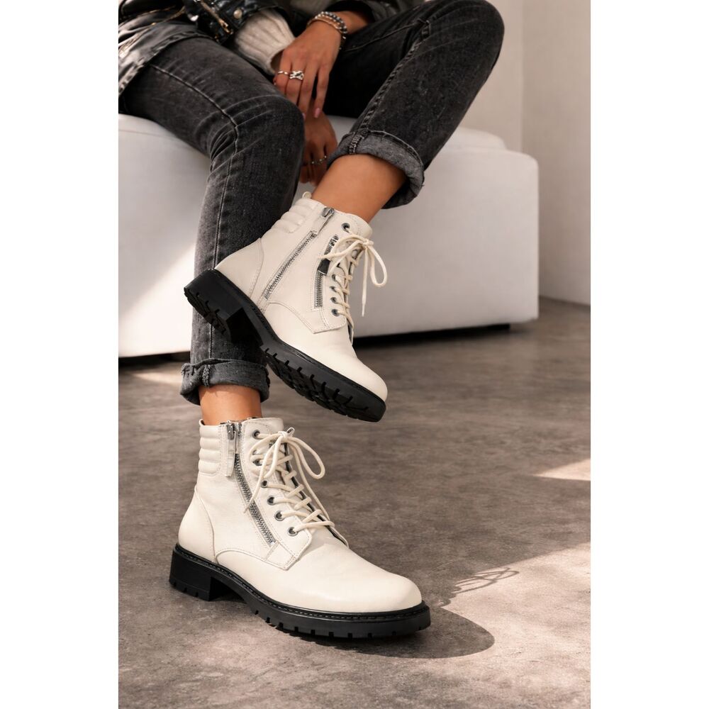 Aquatalia White Leather Combat Boots Lug Sole Side Zip Lace Up Italy Women 6